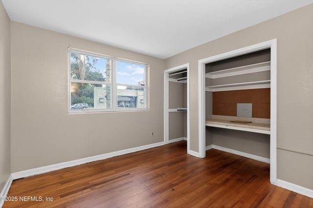 4157 WATER OAK Lane, Jacksonville, FL 32210