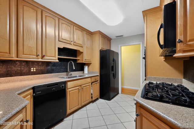 4157 WATER OAK Lane, Jacksonville, FL 32210