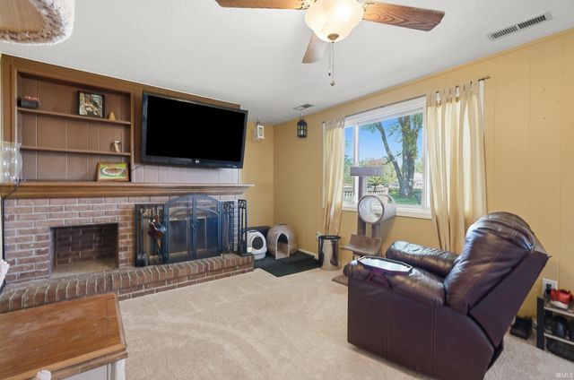 10018 Tiffany Drive, Fort Wayne, IN 46804