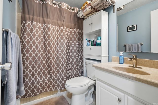 10018 Tiffany Drive, Fort Wayne, IN 46804