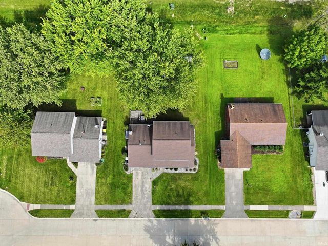 10018 Tiffany Drive, Fort Wayne, IN 46804
