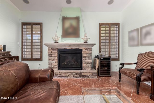 18465 W SUNNYSLOPE Lane, Waddell, AZ 85355