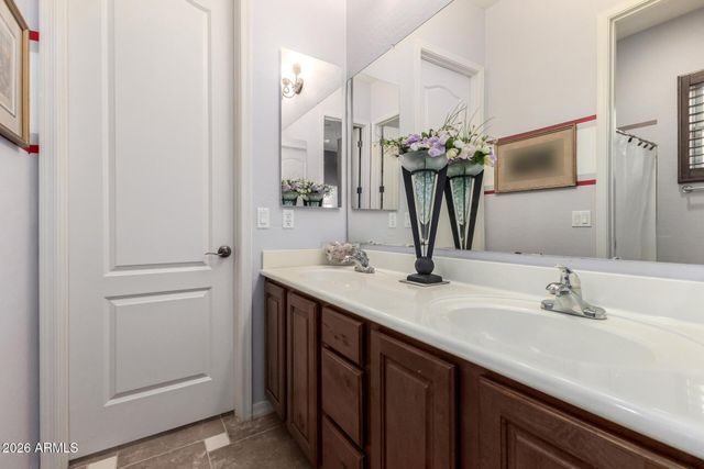 18465 W SUNNYSLOPE Lane, Waddell, AZ 85355