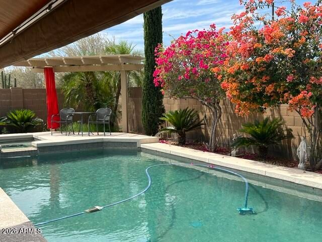 18465 W SUNNYSLOPE Lane, Waddell, AZ 85355