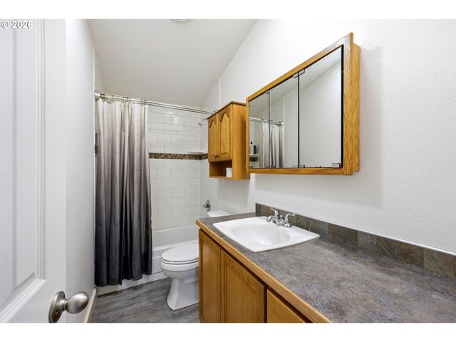 14751 QUAIL GROVE Cir, Oregon City, OR 97045