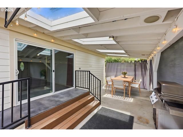 14751 QUAIL GROVE Cir, Oregon City, OR 97045