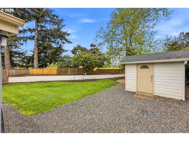 14751 QUAIL GROVE Cir, Oregon City, OR 97045