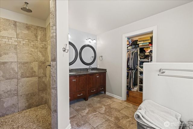 2142 Island Drive NW, Olympia, WA 98502