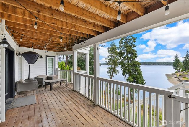 2142 Island Drive NW, Olympia, WA 98502