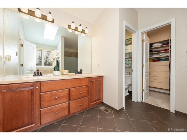 9724 Red Oakes Pl, Highlands Ranch, CO 80126