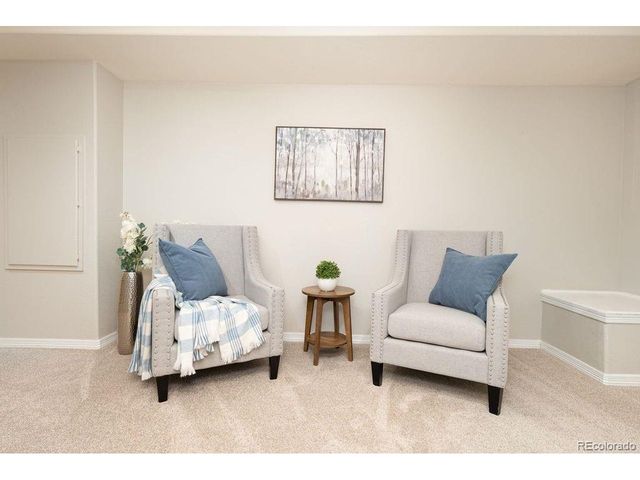 9724 Red Oakes Pl, Highlands Ranch, CO 80126