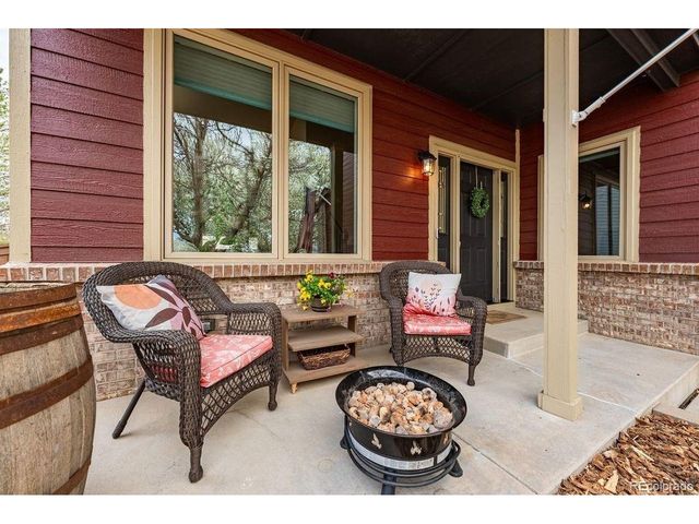 9724 Red Oakes Pl, Highlands Ranch, CO 80126