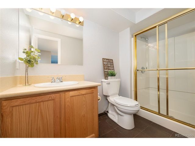 9724 Red Oakes Pl, Highlands Ranch, CO 80126