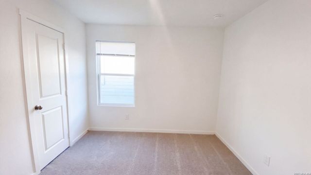 1011 LANDON RDG, San Antonio, TX 78253
