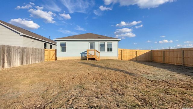 1011 LANDON RDG, San Antonio, TX 78253