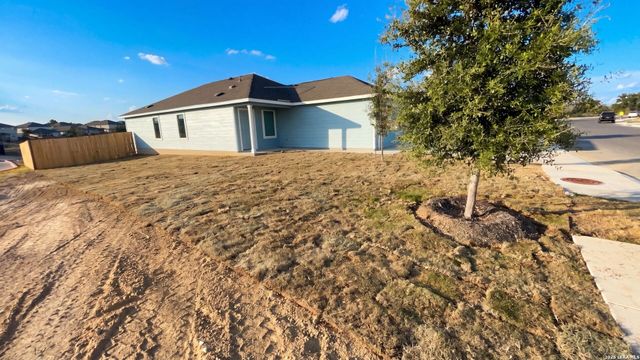1011 LANDON RDG, San Antonio, TX 78253