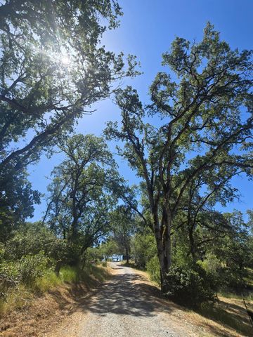 7145 Stewart Mine Rd, Placerville, CA 95667
