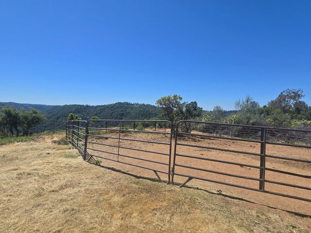 7145 Stewart Mine Rd, Placerville, CA 95667