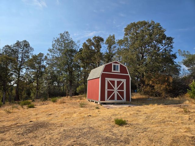 7145 Stewart Mine Rd, Placerville, CA 95667