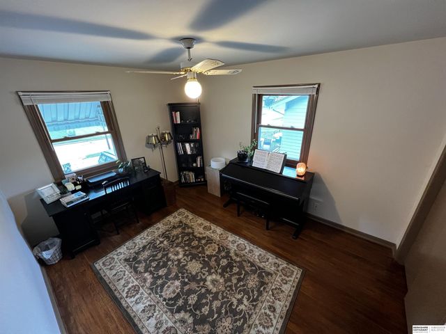 5327 N 48 Avenue, Omaha, NE 68104