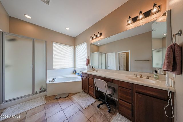 10465 E KNOWLES Avenue, Mesa, AZ 85209