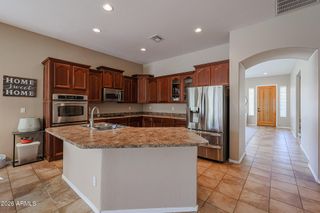 10465 E KNOWLES Avenue, Mesa, AZ 85209