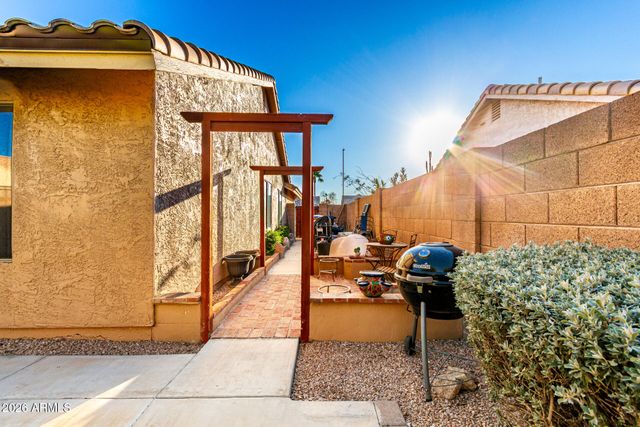 7344 E MEDINA Avenue, Mesa, AZ 85209