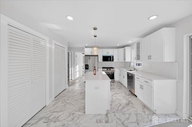 101 Saint Stephens Avenue, Keasbey, NJ 08832