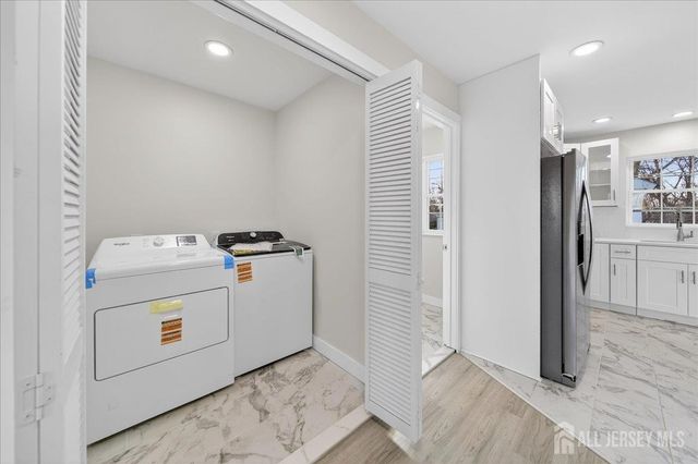 101 Saint Stephens Avenue, Keasbey, NJ 08832