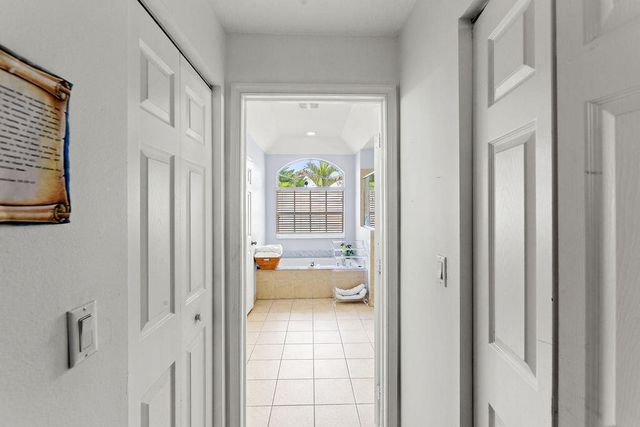 662 SW Dwight Avenue, Port St. Lucie, Port St Lucie, FL 34983