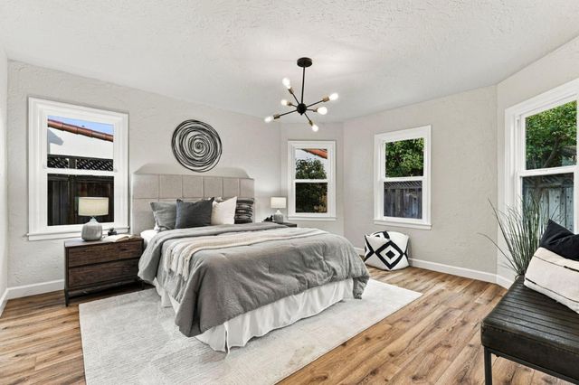 1146 Willow Glen Way, San Jose, CA 95125