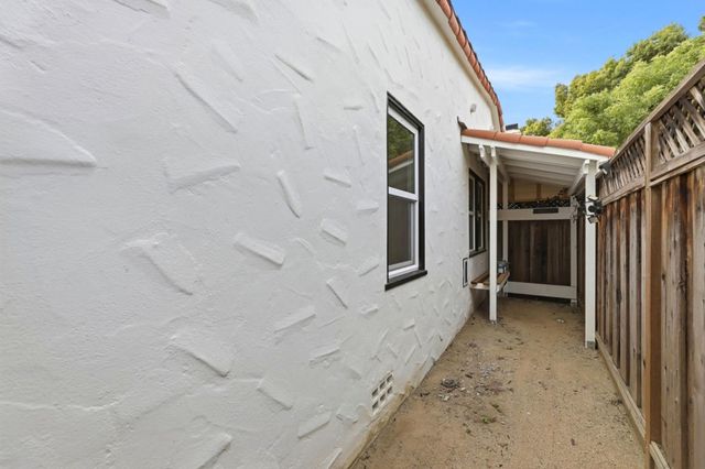 1146 Willow Glen Way, San Jose, CA 95125