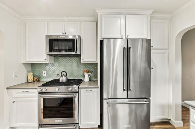 1146 Willow Glen Way, San Jose, CA 95125