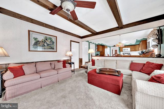 17 PADDOCK DR, Lawrence, NJ 08648