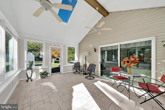 17 PADDOCK DR, Lawrence, NJ 08648