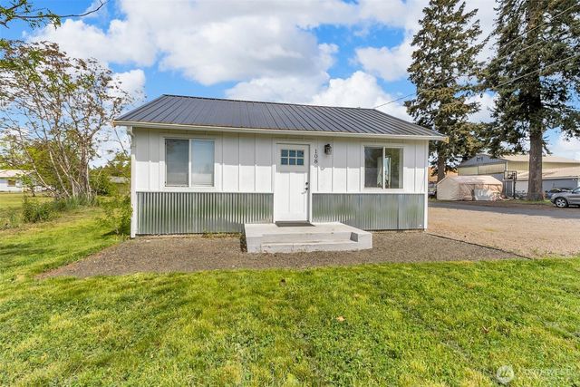 108 Centre Street S, Rainier, WA 98576