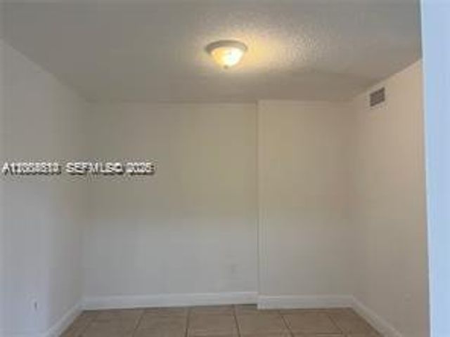 6950 W 6th Avenue 415, Hialeah, FL 33014