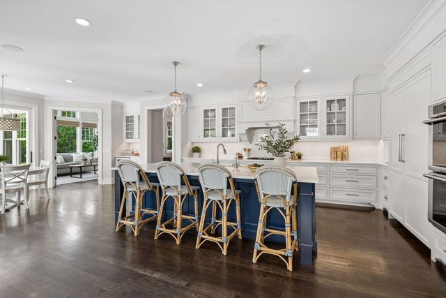 4535 W 56th Street, Edina, MN 55424