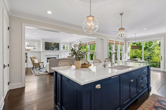 4535 W 56th Street, Edina, MN 55424