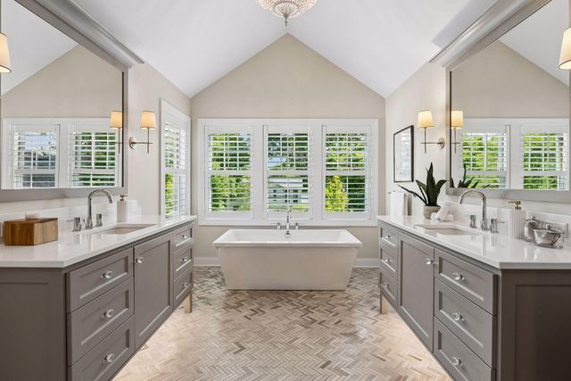 4535 W 56th Street, Edina, MN 55424
