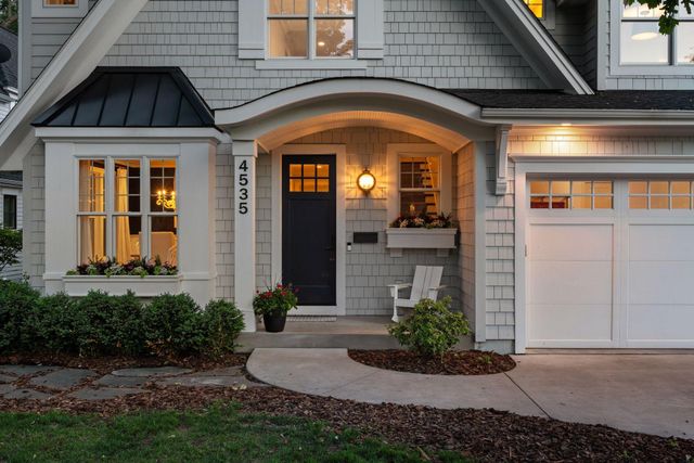 4535 W 56th Street, Edina, MN 55424