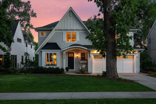 4535 W 56th Street, Edina, MN 55424