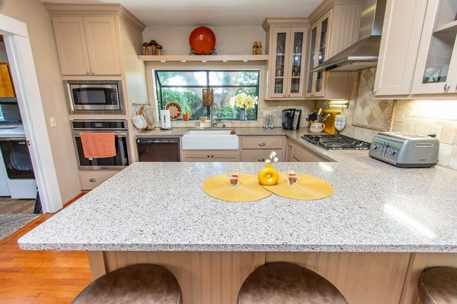 5648 Esmar Rd, Ceres, CA 95307