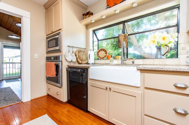 5648 Esmar Rd, Ceres, CA 95307