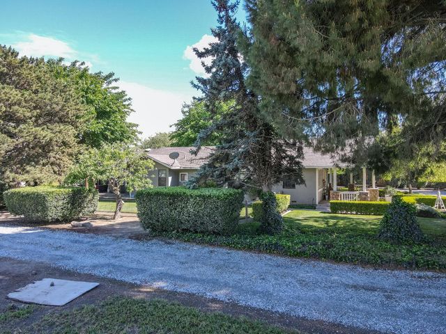 5648 Esmar Rd, Ceres, CA 95307
