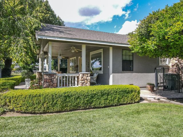 5648 Esmar Rd, Ceres, CA 95307