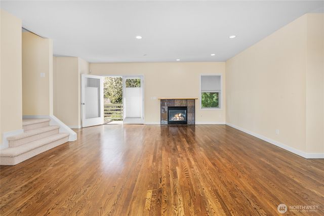 738 N 185th Street, Shoreline, WA 98133