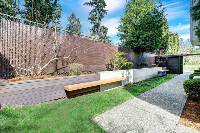 738 N 185th Street, Shoreline, WA 98133