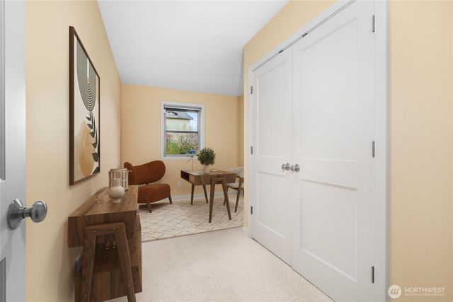 738 N 185th Street, Shoreline, WA 98133