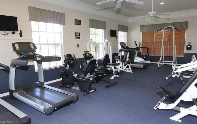 8155 Pacific Beach DR, Fort Myers, FL 33966